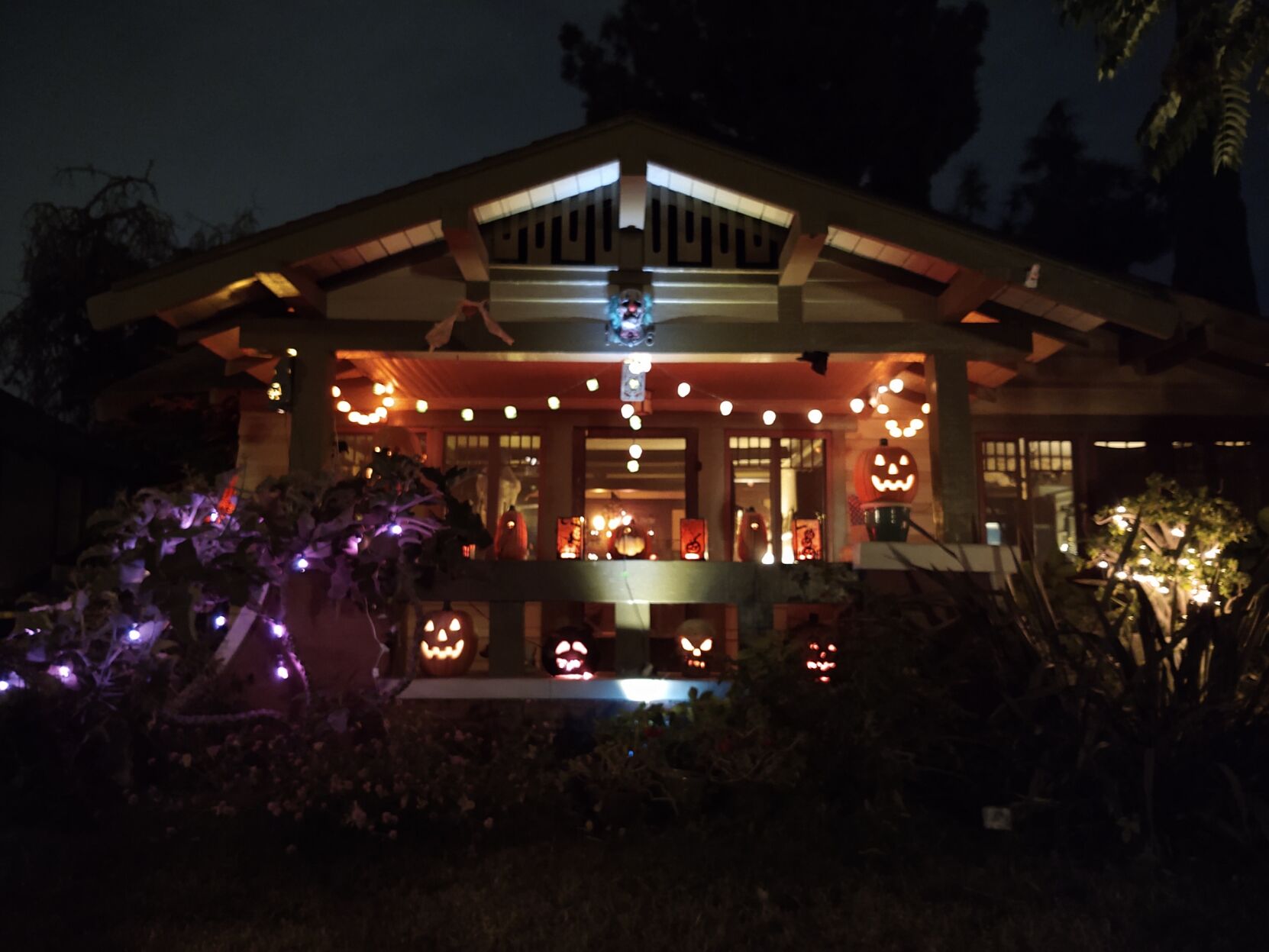 halloween house.jpg